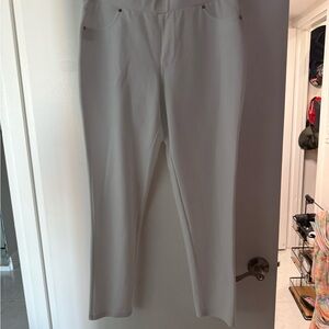 Michael Kors White comfy stretch pants size 1X like new